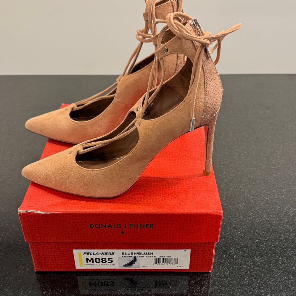 Donald J. Pliner Made in Spain Women's Blush Heels 8.5
